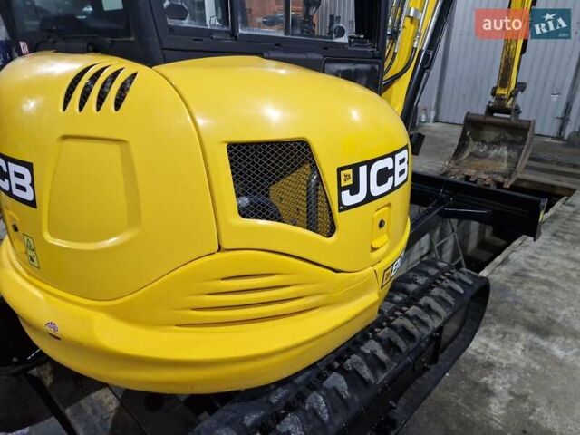 Желтый ЖЦБ 8035, объемом двигателя 2.2 л и пробегом 31 тыс. км за 37203 $, фото 11 на Automoto.ua