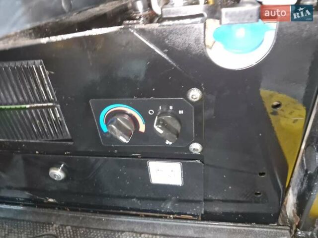 Желтый ЖЦБ 8035, объемом двигателя 2.2 л и пробегом 31 тыс. км за 37203 $, фото 19 на Automoto.ua
