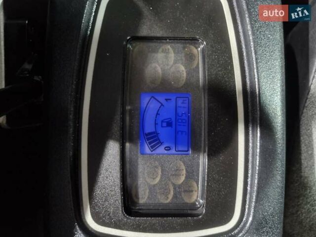 Желтый ЖЦБ 8035, объемом двигателя 2.2 л и пробегом 31 тыс. км за 37203 $, фото 30 на Automoto.ua