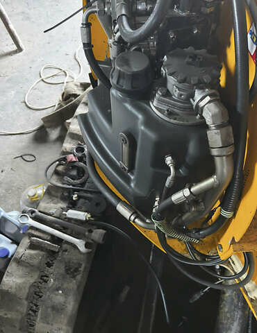 Жовтий ЖЦБ 8035, об'ємом двигуна 0 л та пробігом 5 тис. км за 19500 $, фото 7 на Automoto.ua