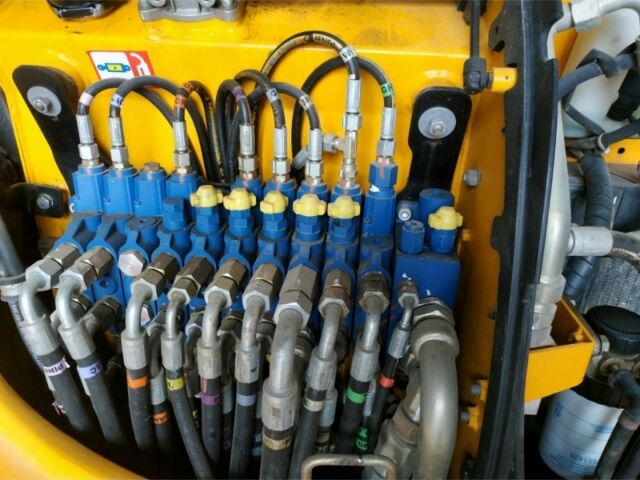 ЖЦБ 8065, объемом двигателя 0 л и пробегом 0 тыс. км за 34380 $, фото 7 на Automoto.ua