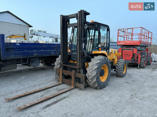 Жовтий ЖЦБ 930, об'ємом двигуна 4.4 л та пробігом 0 тис. км за 25755 $, фото 5 на Automoto.ua