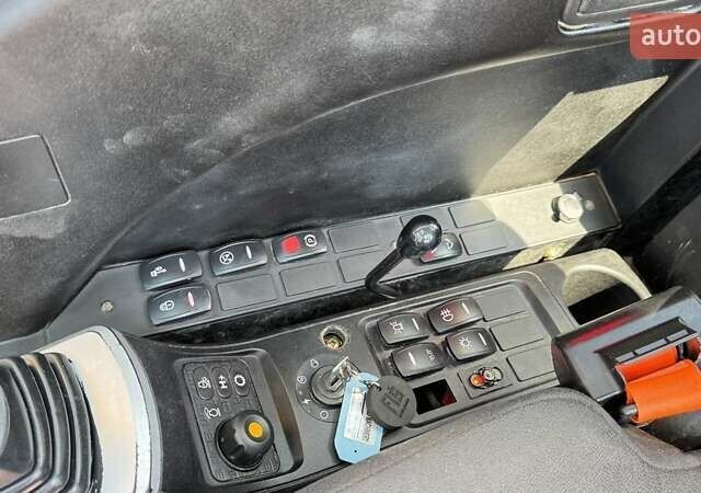 ЖЦБ ЖС 160, объемом двигателя 0 л и пробегом 5 тыс. км за 102930 $, фото 13 на Automoto.ua