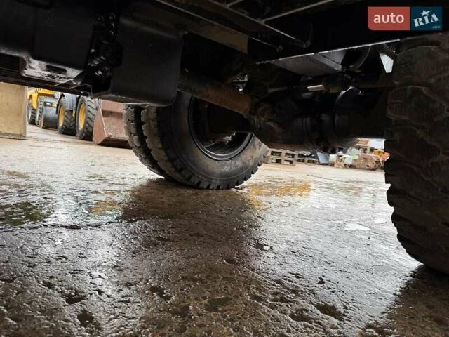 ЖЦБ ЖС 175, объемом двигателя 0 л и пробегом 5 тыс. км за 104392 $, фото 22 на Automoto.ua