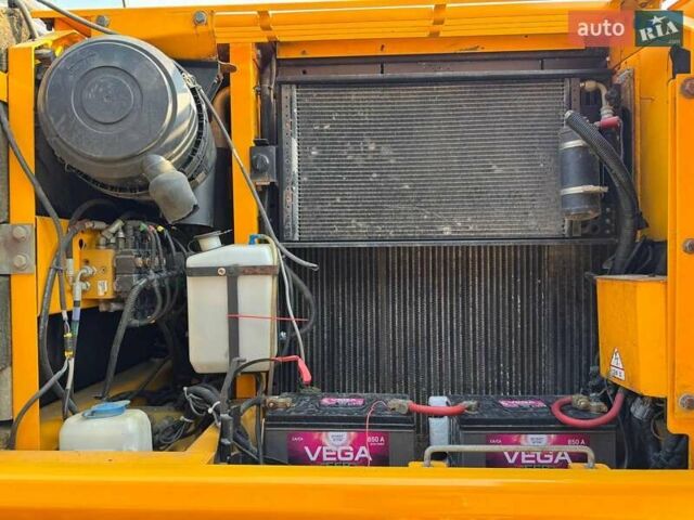 Желтый ЖЦБ ЖС 175, объемом двигателя 5.19 л и пробегом 980 тыс. км за 65117 $, фото 33 на Automoto.ua