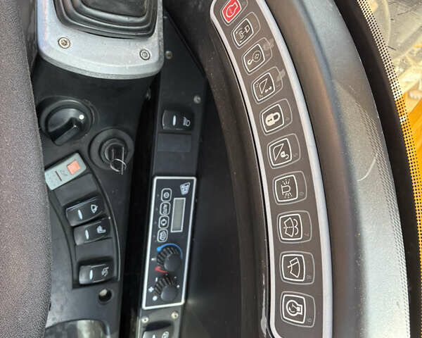 ЖЦБ ЖС 200 2012 у Львові на Automoto.ua ЖЦБ ЖС 200, об'ємом двигуна 0 л та пробігом 8 тис. км за 55257 $, фото 30 на Automoto.ua