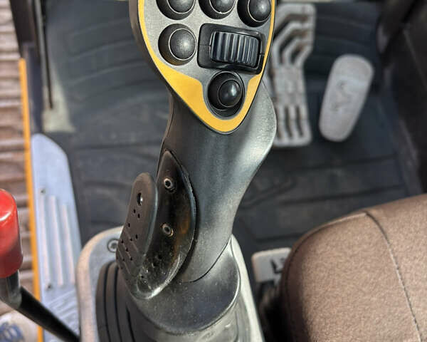 ЖЦБ ЖС 200, об'ємом двигуна 0 л та пробігом 8 тис. км за 58433 $, фото 28 на Automoto.ua