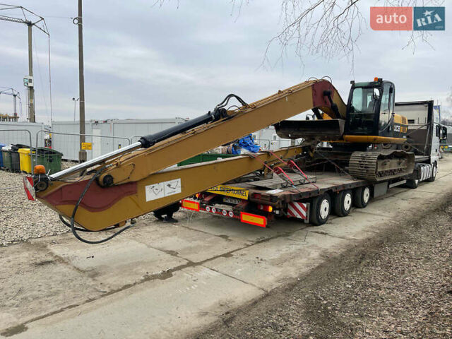 ЖЦБ ЖС 220, объемом двигателя 0 л и пробегом 8 тыс. км за 62000 $, фото 3 на Automoto.ua