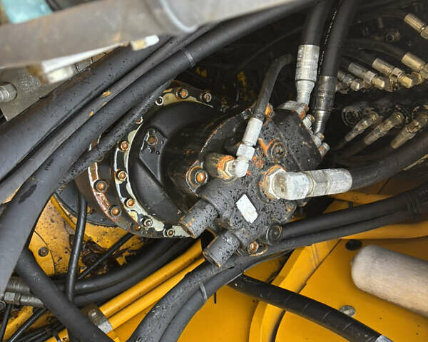 ЖЦБ ЖС 220, объемом двигателя 0 л и пробегом 8 тыс. км за 64262 $, фото 16 на Automoto.ua