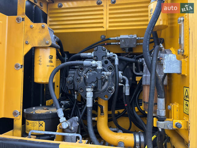 ЖЦБ ЖС 220, объемом двигателя 0 л и пробегом 8 тыс. км за 64262 $, фото 13 на Automoto.ua