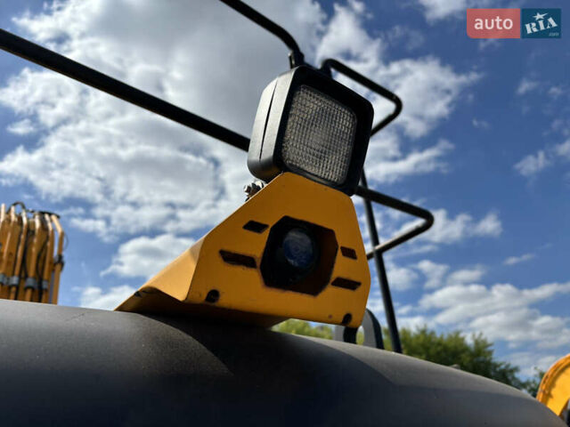 ЖЦБ ЖС 220, об'ємом двигуна 0 л та пробігом 10 тис. км за 70004 $, фото 9 на Automoto.ua