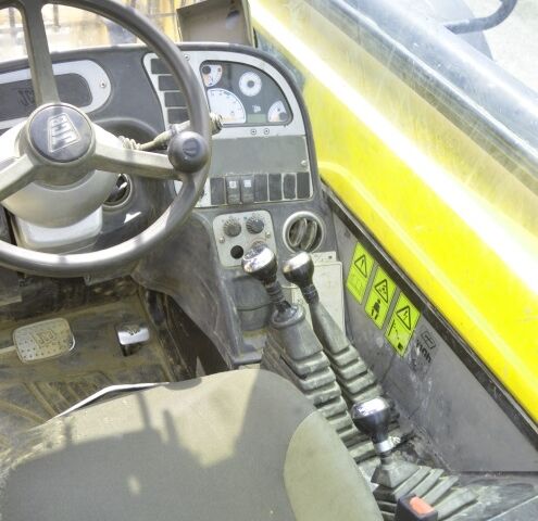 ЖЦБ Другая 2009 в Житомире на Automoto.ua ЖЦБ Другая, объемом двигателя 0 л и пробегом 0 тыс. км за 44356 $, фото 5 на Automoto.ua