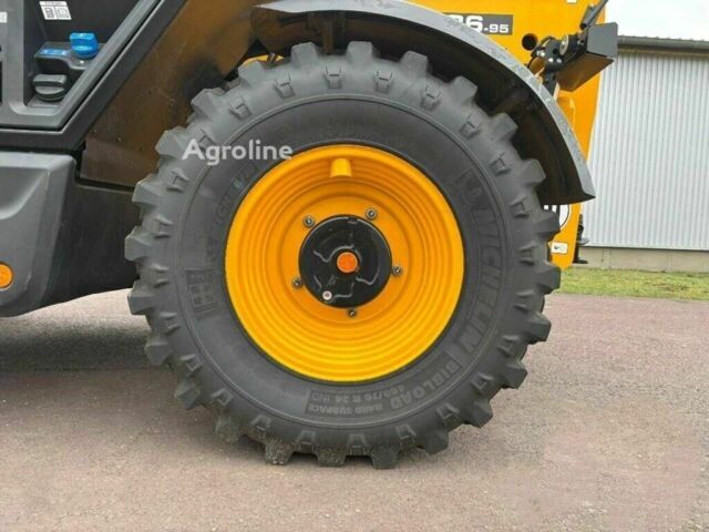 Желтый ЖЦБ Другая, объемом двигателя 6 л и пробегом 0 тыс. км за 98254 $, фото 12 на Automoto.ua