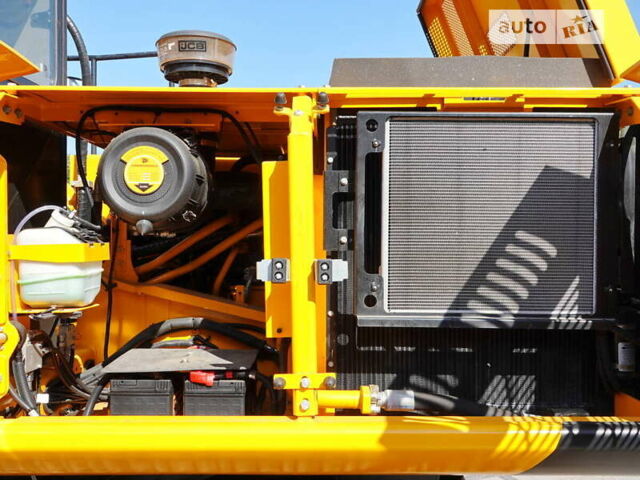 ЖЦБ JS 205, объемом двигателя 0 л и пробегом 1 тыс. км за 116947 $, фото 8 на Automoto.ua