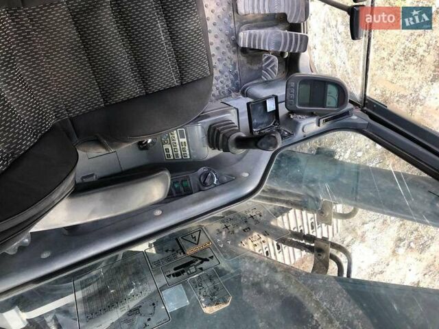 ЖЦБ JS 220LC, объемом двигателя 5.19 л и пробегом 0 тыс. км за 30000 $, фото 7 на Automoto.ua