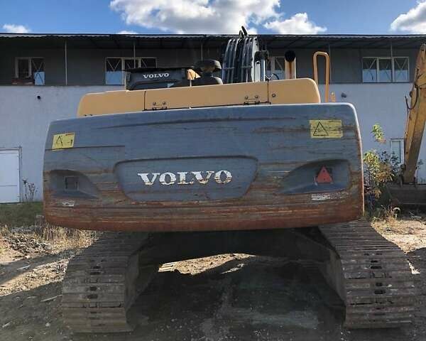 ЖЦБ JS 220LC, объемом двигателя 5.19 л и пробегом 0 тыс. км за 30000 $, фото 8 на Automoto.ua