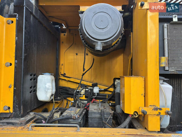 ЖЦБ JS 220LC, объемом двигателя 0 л и пробегом 8 тыс. км за 48978 $, фото 16 на Automoto.ua