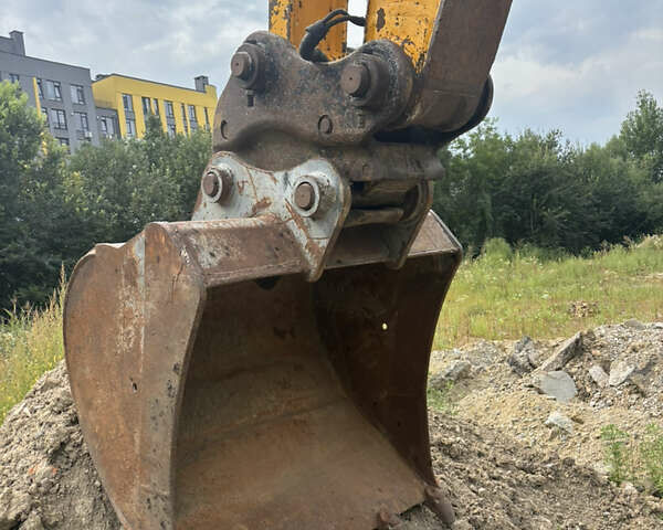 ЖЦБ JS 220LC, об'ємом двигуна 0 л та пробігом 10 тис. км за 70118 $, фото 8 на Automoto.ua