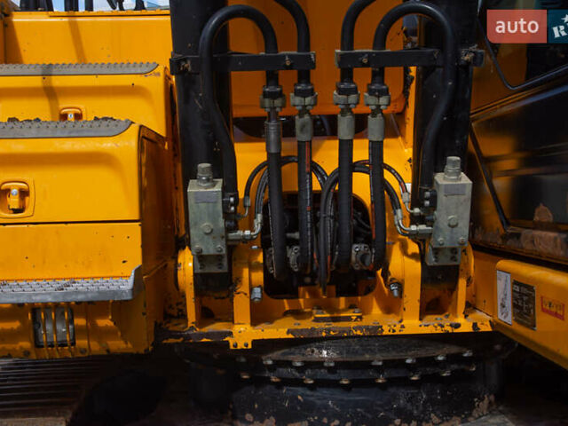 ЖЦБ JS 220LC, об'ємом двигуна 0 л та пробігом 0 тис. км за 75758 $, фото 2 на Automoto.ua