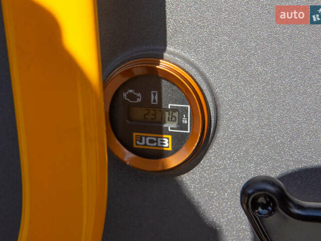 ЖЦБ JS 220LC, об'ємом двигуна 0 л та пробігом 0 тис. км за 128844 $, фото 18 на Automoto.ua