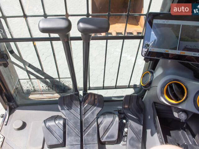 ЖЦБ JS 220LC, об'ємом двигуна 0 л та пробігом 0 тис. км за 115386 $, фото 26 на Automoto.ua