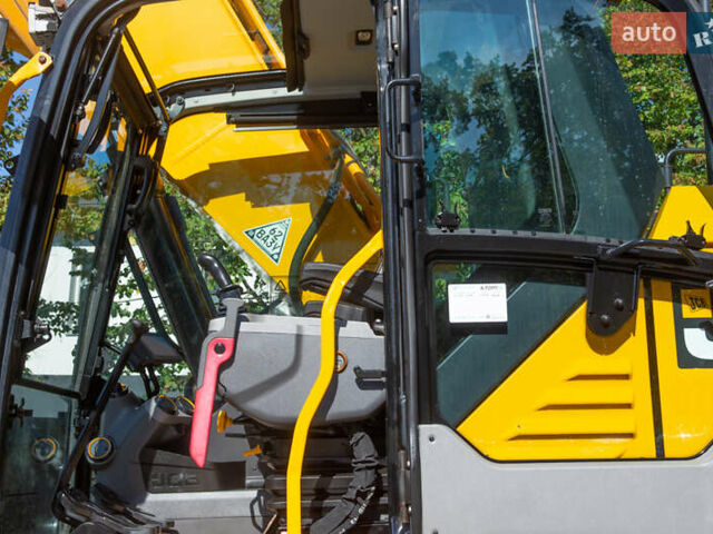 ЖЦБ JS 220LC, об'ємом двигуна 0 л та пробігом 0 тис. км за 128844 $, фото 16 на Automoto.ua