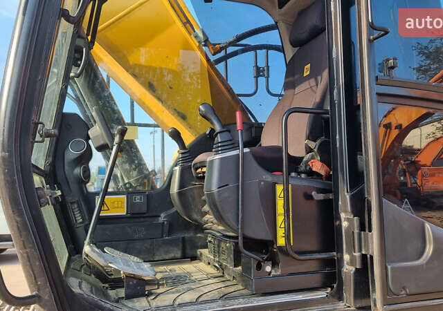 ЖЦБ JS 220LC 4F, об'ємом двигуна 0 л та пробігом 3 тис. км за 68184 $, фото 10 на Automoto.ua
