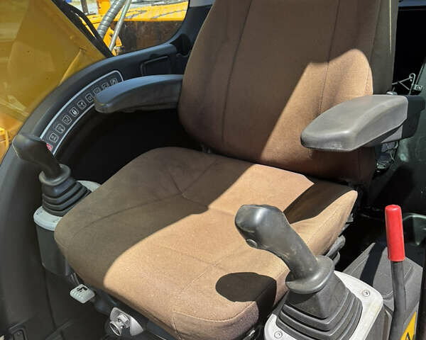 ЖЦБ JS 240NC, объемом двигателя 0 л и пробегом 10 тыс. км за 66391 $, фото 33 на Automoto.ua