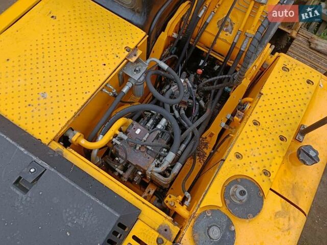 Желтый ЖЦБ JS 240NC, объемом двигателя 0 л и пробегом 12 тыс. км за 52000 $, фото 8 на Automoto.ua
