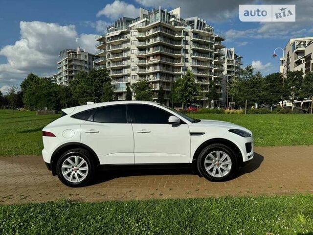 Білий Ягуар E-Pace, об'ємом двигуна 2 л та пробігом 35 тис. км за 28000 $, фото 5 на Automoto.ua