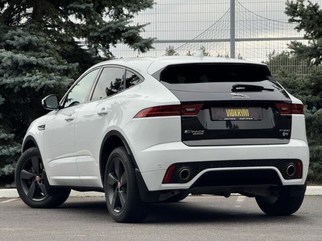 Белый Ягуар E-Pace, объемом двигателя 2 л и пробегом 38 тыс. км за 21500 $, фото 7 на Automoto.ua