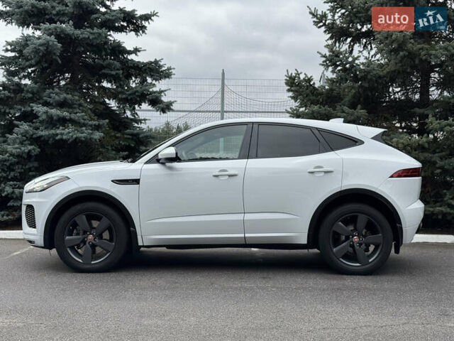Белый Ягуар E-Pace, объемом двигателя 2 л и пробегом 38 тыс. км за 21500 $, фото 13 на Automoto.ua