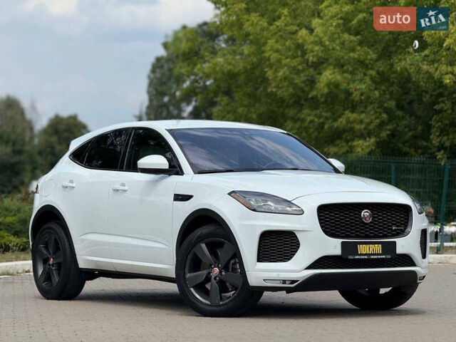 Белый Ягуар E-Pace, объемом двигателя 2 л и пробегом 38 тыс. км за 23900 $, фото 4 на Automoto.ua