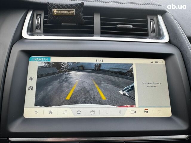 Белый Ягуар E-Pace, объемом двигателя 2 л и пробегом 59 тыс. км за 28490 $, фото 19 на Automoto.ua