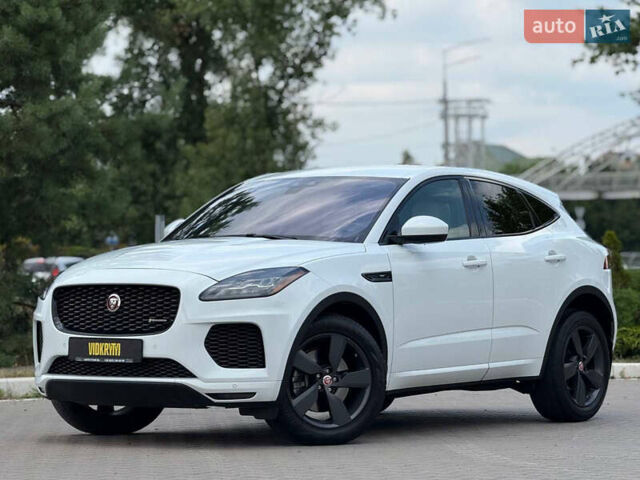 Белый Ягуар E-Pace, объемом двигателя 2 л и пробегом 38 тыс. км за 23900 $, фото 1 на Automoto.ua