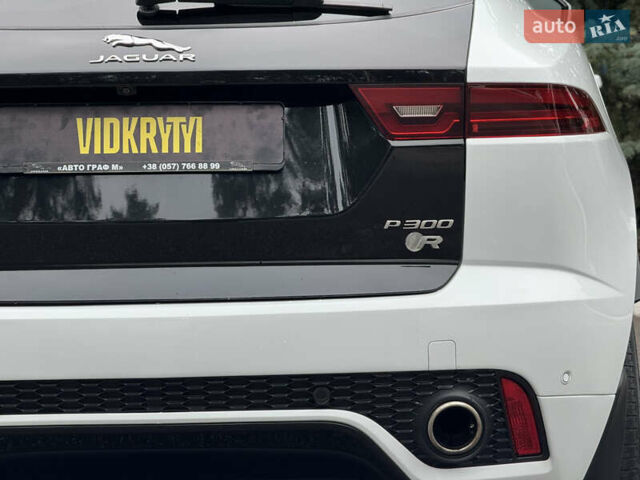 Белый Ягуар E-Pace, объемом двигателя 2 л и пробегом 38 тыс. км за 21500 $, фото 21 на Automoto.ua