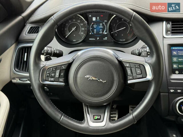 Белый Ягуар E-Pace, объемом двигателя 2 л и пробегом 38 тыс. км за 23900 $, фото 21 на Automoto.ua