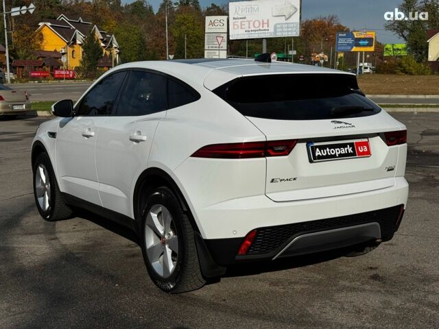 Белый Ягуар E-Pace, объемом двигателя 2 л и пробегом 59 тыс. км за 28490 $, фото 8 на Automoto.ua