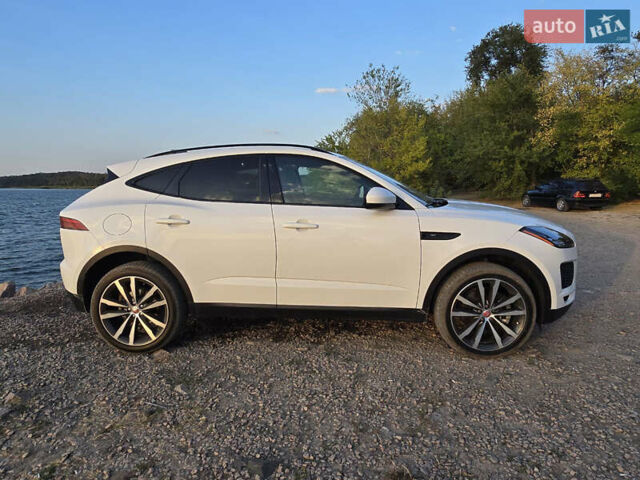 Белый Ягуар E-Pace, объемом двигателя 2 л и пробегом 35 тыс. км за 28000 $, фото 2 на Automoto.ua