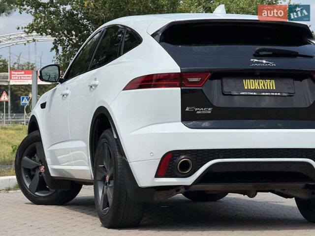 Белый Ягуар E-Pace, объемом двигателя 2 л и пробегом 38 тыс. км за 23900 $, фото 16 на Automoto.ua
