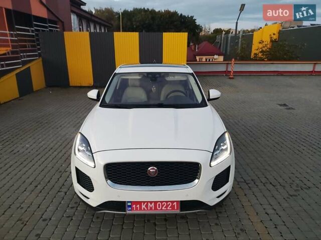 Белый Ягуар E-Pace, объемом двигателя 2 л и пробегом 117 тыс. км за 18850 $, фото 4 на Automoto.ua