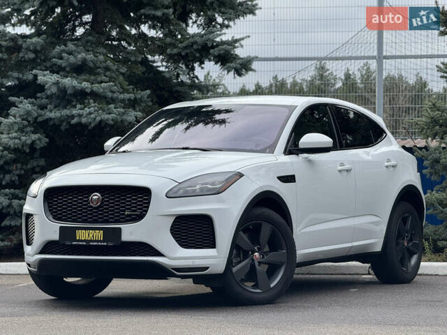 Белый Ягуар E-Pace, объемом двигателя 2 л и пробегом 38 тыс. км за 21500 $, фото 1 на Automoto.ua