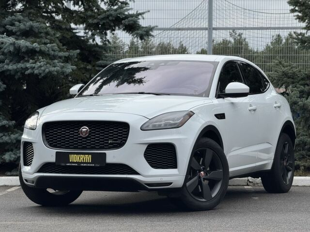 Белый Ягуар E-Pace, объемом двигателя 2 л и пробегом 38 тыс. км за 21500 $, фото 1 на Automoto.ua
