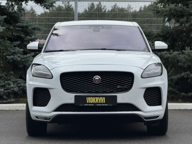 Белый Ягуар E-Pace, объемом двигателя 2 л и пробегом 38 тыс. км за 21500 $, фото 2 на Automoto.ua