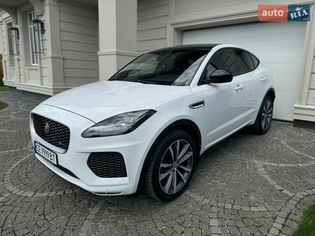 Белый Ягуар E-Pace, объемом двигателя 2 л и пробегом 57 тыс. км за 33900 $, фото 10 на Automoto.ua
