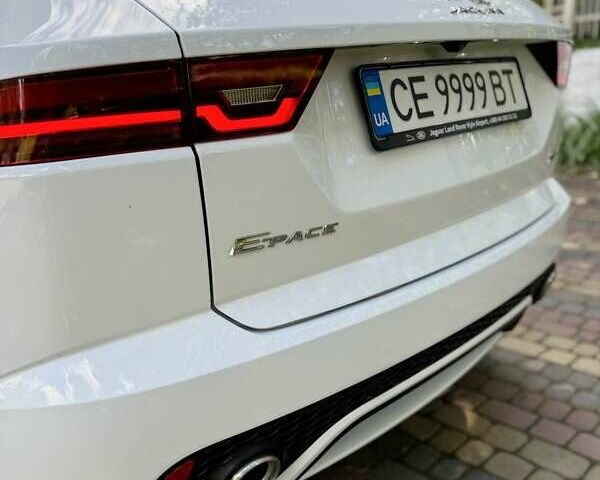 Белый Ягуар E-Pace, объемом двигателя 2 л и пробегом 57 тыс. км за 33900 $, фото 28 на Automoto.ua