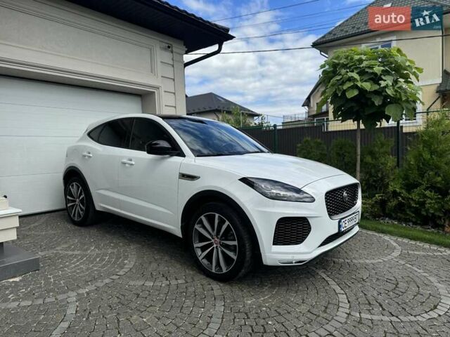 Белый Ягуар E-Pace, объемом двигателя 2 л и пробегом 57 тыс. км за 33900 $, фото 7 на Automoto.ua