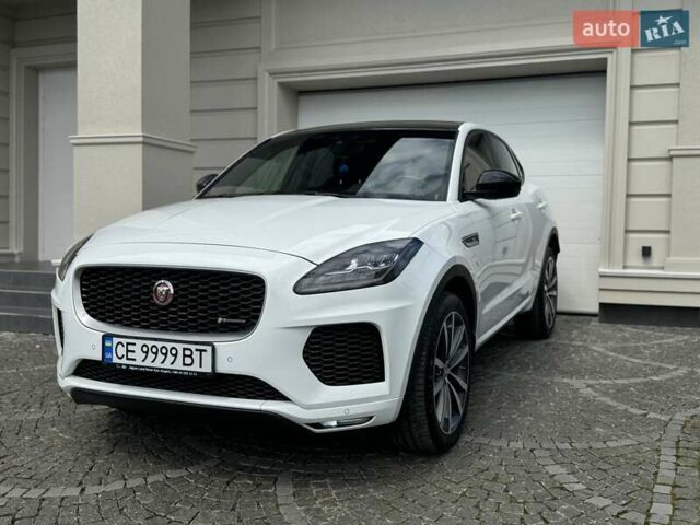 Белый Ягуар E-Pace, объемом двигателя 2 л и пробегом 57 тыс. км за 33900 $, фото 1 на Automoto.ua