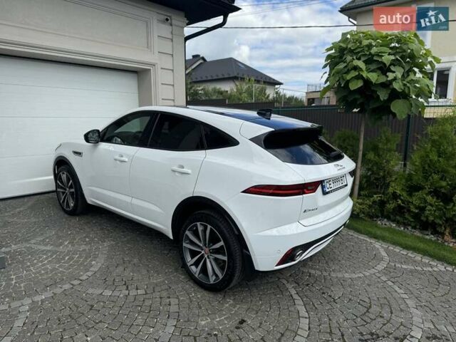 Белый Ягуар E-Pace, объемом двигателя 2 л и пробегом 57 тыс. км за 33900 $, фото 23 на Automoto.ua