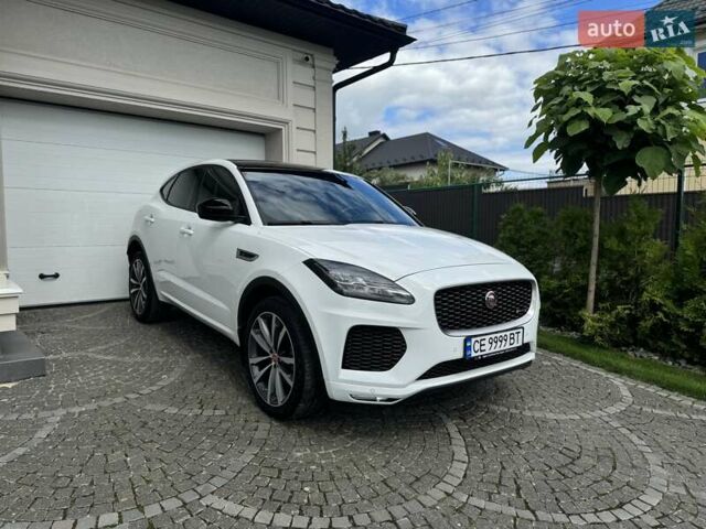 Белый Ягуар E-Pace, объемом двигателя 2 л и пробегом 57 тыс. км за 33900 $, фото 5 на Automoto.ua